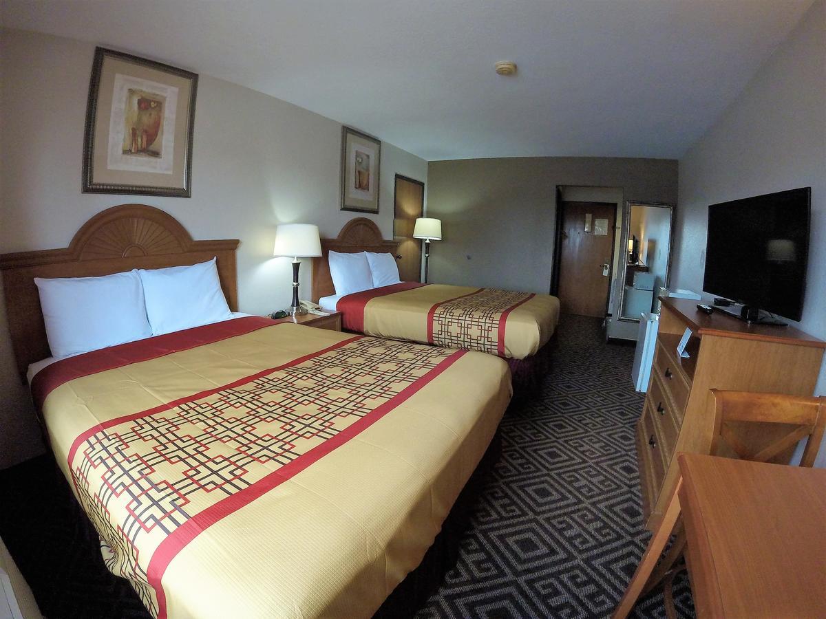 Travel Inn And Suites- Sikeston Miner I-55 Exit-67 Eksteriør billede
