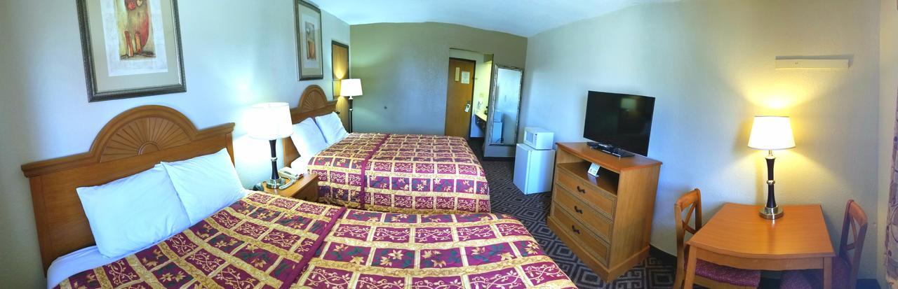 Travel Inn And Suites- Sikeston Miner I-55 Exit-67 Eksteriør billede