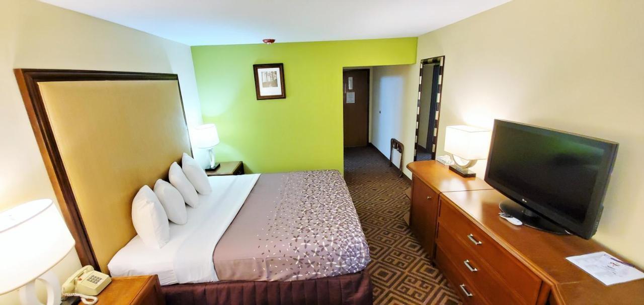 Travel Inn And Suites- Sikeston Miner I-55 Exit-67 Eksteriør billede