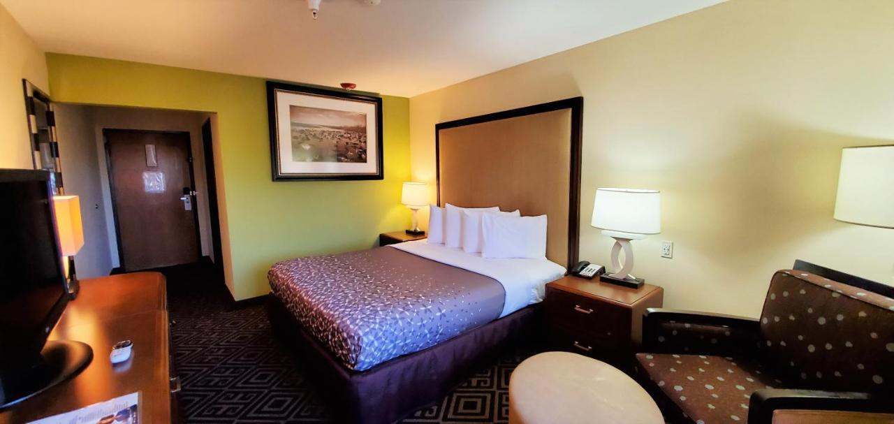 Travel Inn And Suites- Sikeston Miner I-55 Exit-67 Eksteriør billede